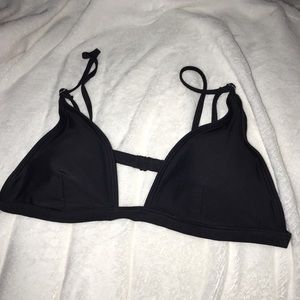Black bikini top